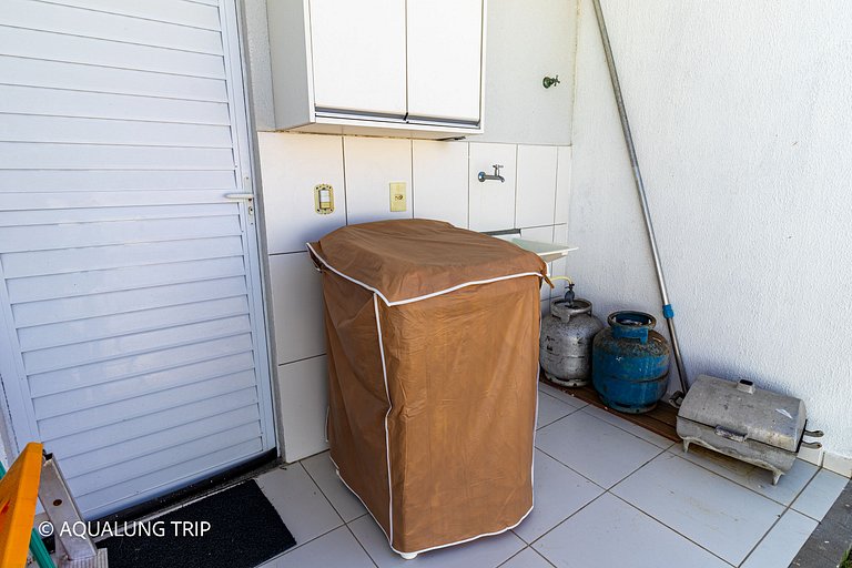 Casa em condomínio 2 quartos com piscina