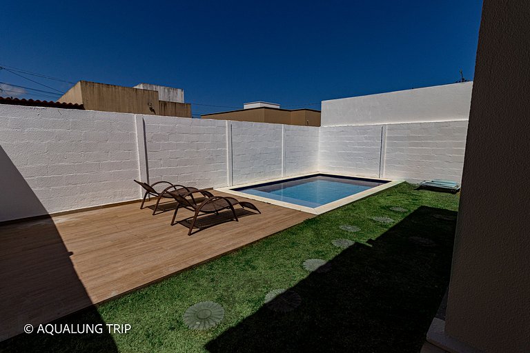 Casa em condomínio 2 quartos com piscina