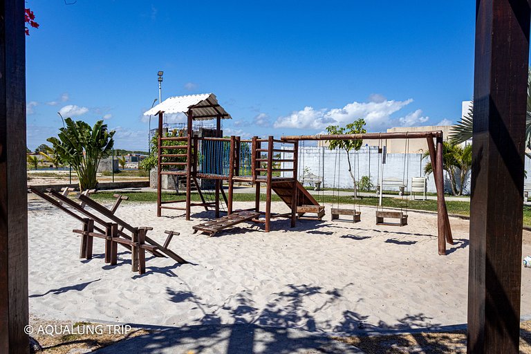 Casa em condomínio 2 quartos com piscina