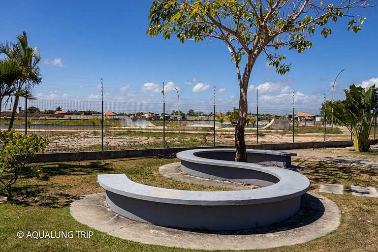 Casa em condomínio 2 quartos com piscina