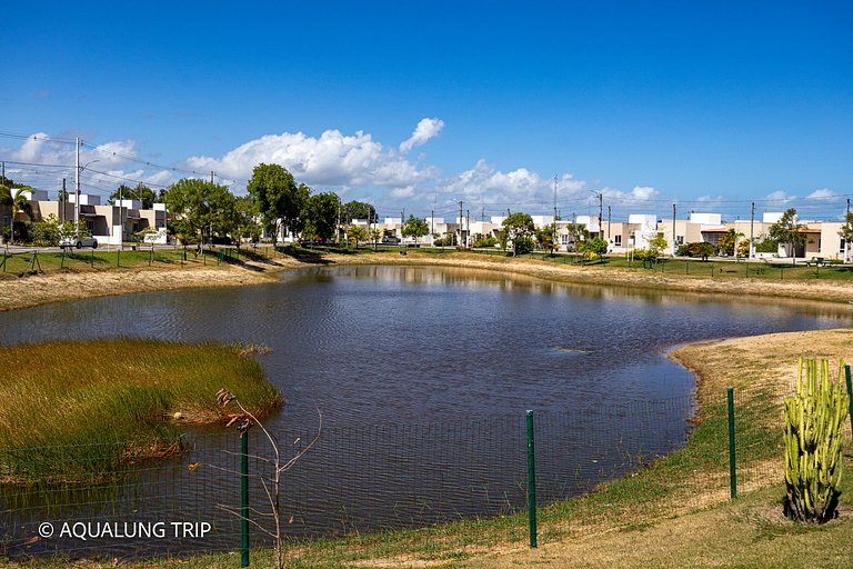 Casa em condomínio 2 quartos com piscina