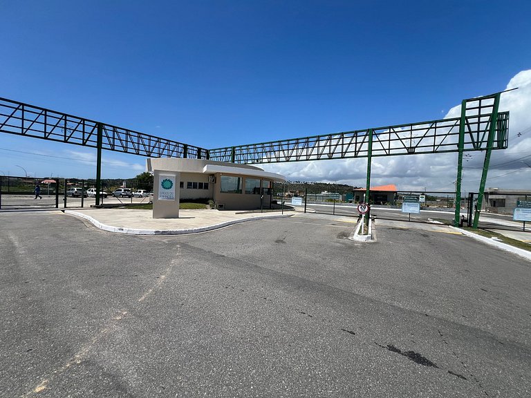 Casa em condomínio 2 quartos com piscina